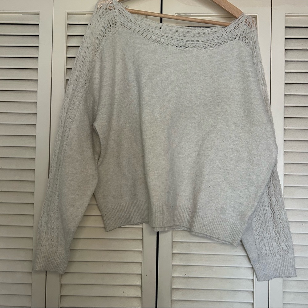 American Eagle Outfitters Light Gray Openwork Crewneck Sweater